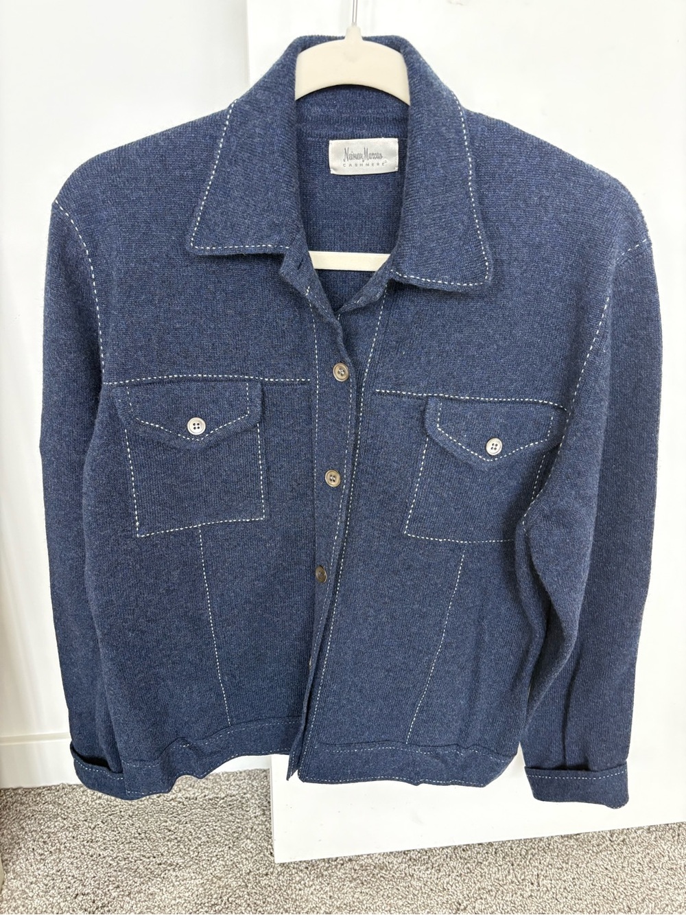 Neiman Marcus cashmere button-front shirt jacket size S/M fit